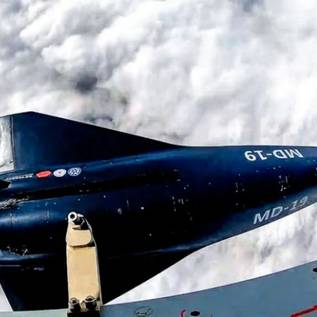 Imagem de China revela drone de longo alcance que atinge velocidade de mais de 8.500 km/h