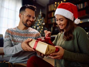 Nike a partir de R$54 na Netshoes: camisa, tênis, boné e mais para o Natal