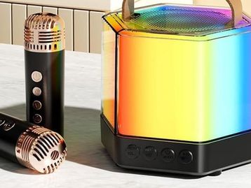 Karaokê para o fim de ano: 5 caixas de som com microfone em promoção 