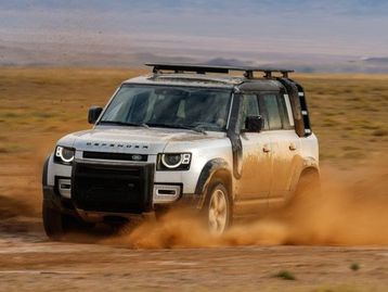 Defender 2025 chega com atualizações e um novo motor turbodiesel
