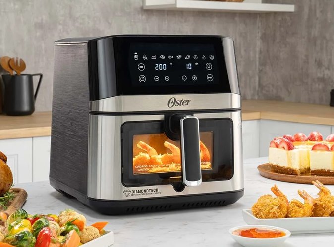 A airfryer da Oster tem revestimento com partículas de diamante. (Imagem: Oster/Reprodução)