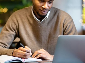 Cursos rápido para fazer nas férias de janeiro; confira opções 
