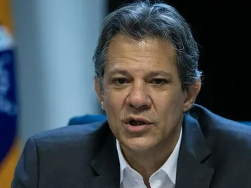 Haddad diz que governo está preocupado com fim da checagem de fatos na Meta