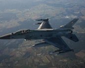 Piloto ucraniano bate recorde com caça F-16 e destrói seis mísseis em um voo