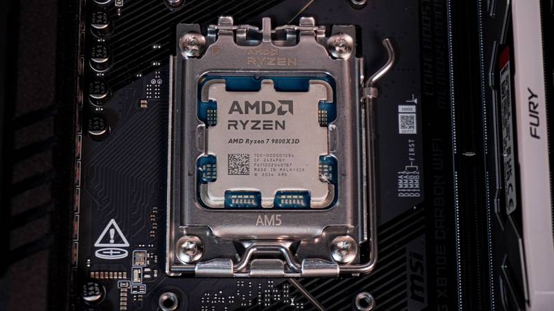 Muitos coolers para CPUs do soquete AM4 também devem funcionar no Ryzen 7 9800X3D (Imagem: Felipe Vidal/TecMundo)