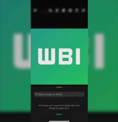 A adição de música nos Status de um WhatsApp rodando no iPhone. (Imagem: WABetaInfo/Reprodução)