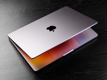 Apple adia MacBook Air OLED e o iPad Pro pode ser o culpado