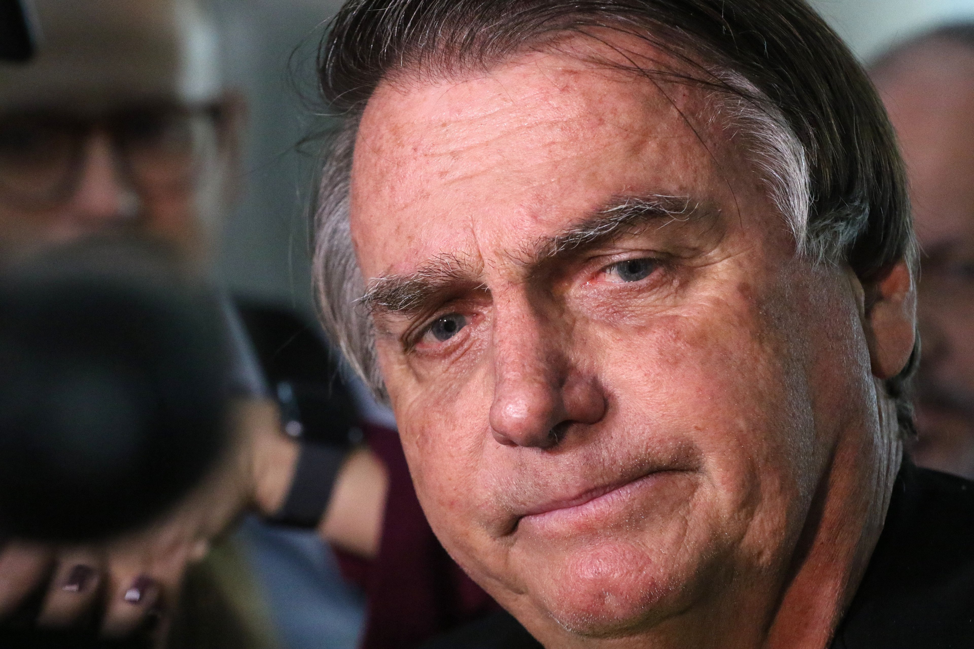 Imagem de Jair Bolsonaro é hackeado no X (Twitter) e perfil divulga criptomoeda fake