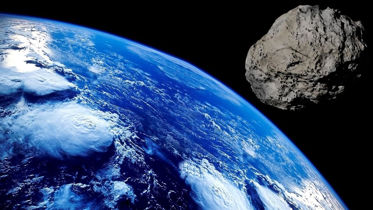 Imagem de Asteroide com grandes chances de bater na Terra em 2032 é descoberto pela NASA