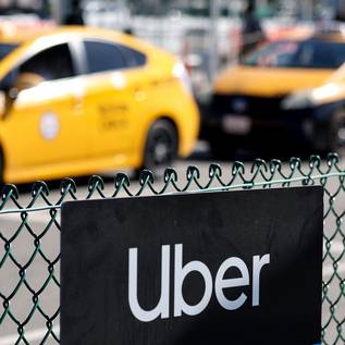 Imagem de 'Ninguém quer competir contra Elon', diz CEO do Uber sobre ser concorrente da Tesla