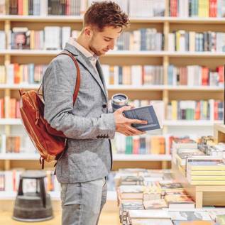 Imagem de Pré-vendas de livros mais aguardados da Amazon: Amanhecer na colheita, Asas reluzentes e mais