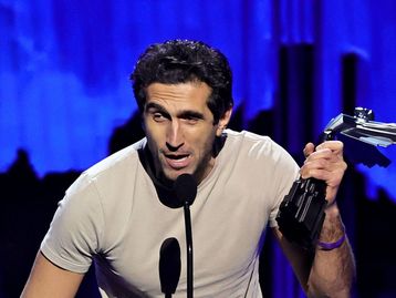 Criador de It Takes Two e Split Fiction, Josef Fares defende uso de IAs nos jogos