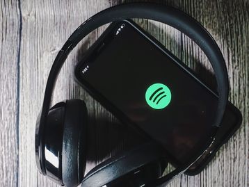 Spotify pode ter plano 'premium' com mais qualidade e ferramenta de remix, dizem informantes