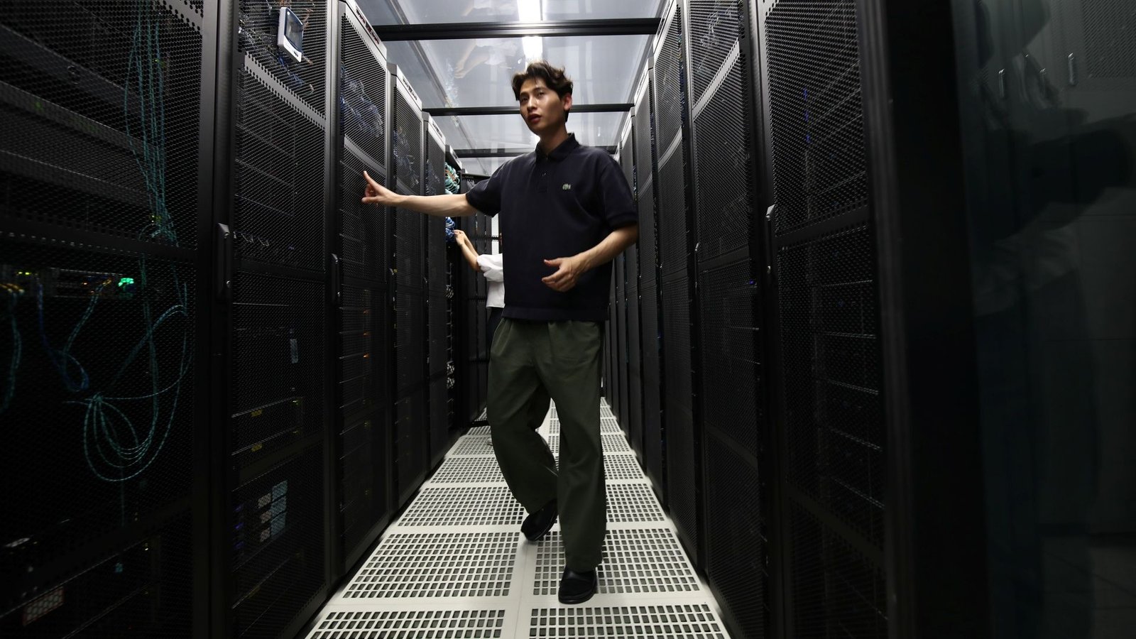 Instinct MI400: AMD revela chips poderosos para data centers em colaboração com a OpenAI