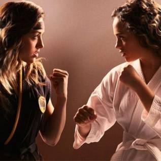 Imagem de Showrunner de Cobra Kai explica escolha dos vencedores do Sekai Takai