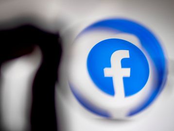 Facebook excluirá lives com mais de 30 dias da rede social