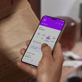 Imagem de Como usar o cartão virtual Nubank por aproximação no celular?