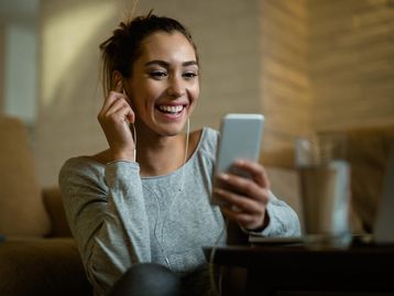 Celulares ficaram em média até 36% mais caros em 2025 no Brasil, revela pesquisa
