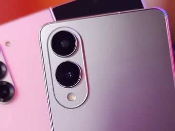 Galaxy S25 Edge vaza com detalhes em vídeo de primeiras impressões; confira