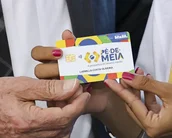 Crime usa Pé-de-Meia para roubar dinheiro de brasileiros