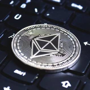 Imagem de Prejuízo de R$ 8,6 bi: o que já sabemos do maior roubo de criptomoedas da história