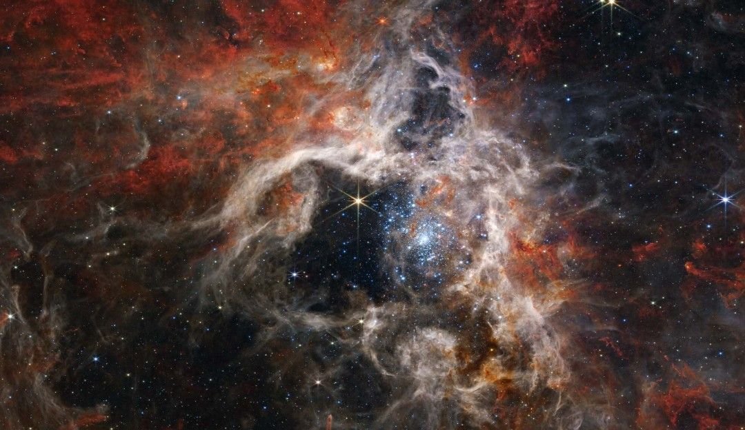 a-imagem-apresenta-uma-captura-de-uma-nebulosa-cósmica