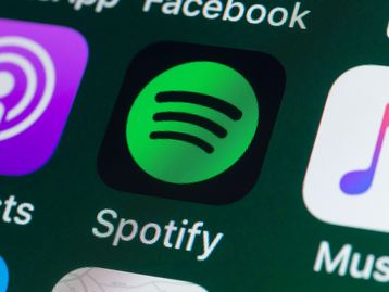 Assinantes do Spotify Premium reclamam de anúncios reproduzidos entre as músicas