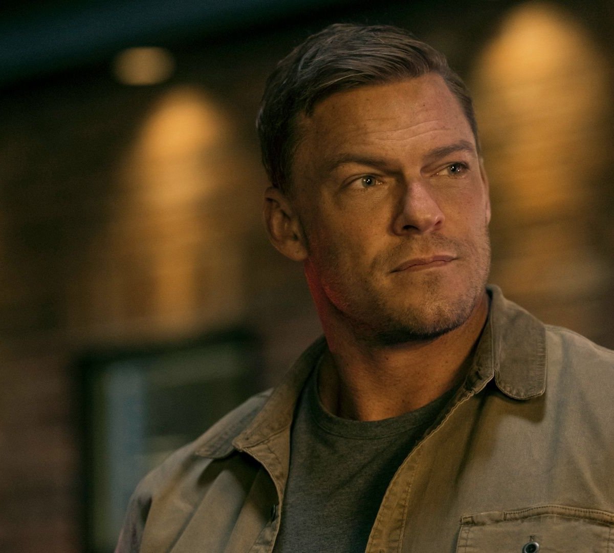 Atriz de Reacher fala sobre morte impactante no episódio 5 da temporada 3