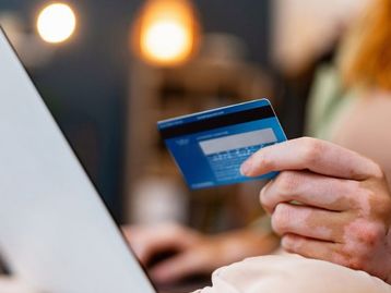 Mês do consumidor na Casas Bahia com até 50% OFF e  cupom de até 20% de desconto; confira