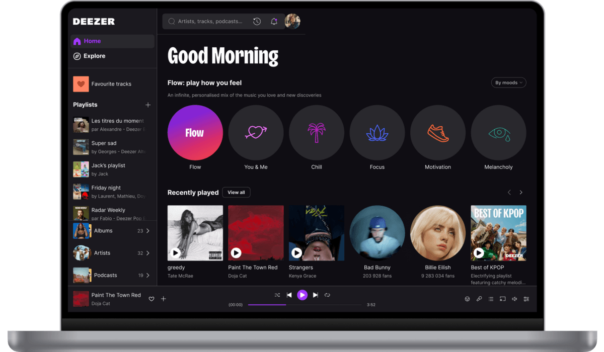 Foto de um MacBook com app Deezer aberto