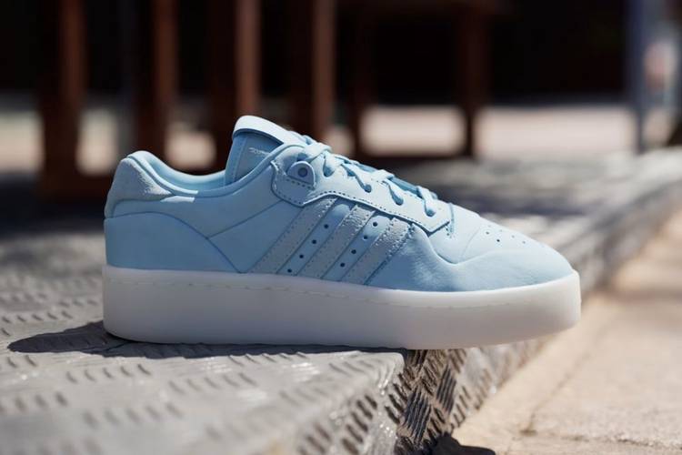 tenis-roupas-e-mais-produtos-adidas-em-promoção.jpg