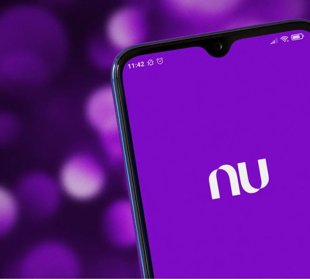 Bug no Nubank impedia clientes de usarem nome social na conta e no Pix