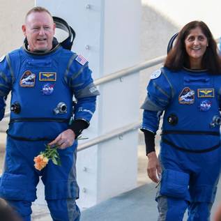 Imagem de Astronautas 'presos' no espaço vão retornar à Terra nesta terça-feira (18)