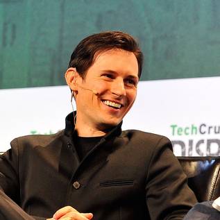 Imagem de CEO do Telegram deixa a França após prisão, mas ainda será julgado no país
