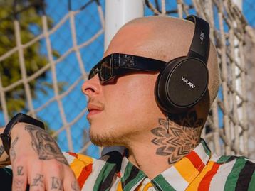 Galaxy Buds 3 Pro, JBL Tune 520T e mais fones sem fio em oferta na Semana do Consumidor Amazon; aproveite!