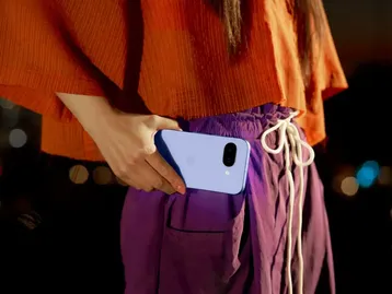 Google lança Pixel 9a, novo celular 'baratinho' com CPU Tensor G4 e visual inédito