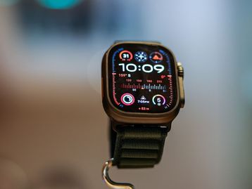 Próximos Apple Watch e AirPods podem ter câmeras embutidas; confira o motivo