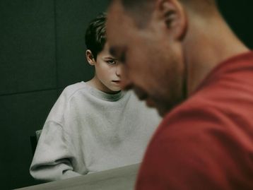 Quais séries do Emmy 2025 estão na Netflix? Veja onde assistir online no streaming
