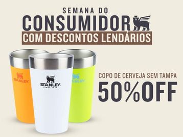 Última chance de garantir uma garrafa ou copo Stanley com desconto do mês do consumidor