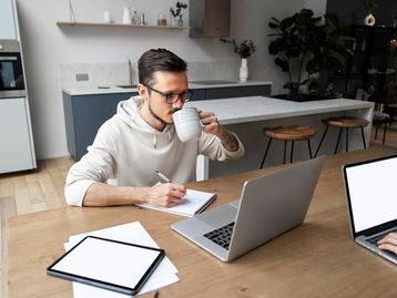 12 itens indispensáveis para quem trabalha em home office