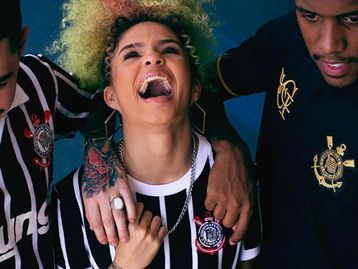 Os mais desejados da Netshoes; confira 25 ofertas em tênis, camisetas e mais de grandes marcas