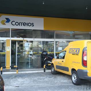 Imagem de Correios registraram prejuízo de R$ 2,1 bilhões em 2024 causado pela 'taxa das blusinhas'