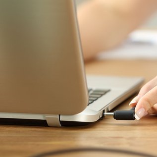 Imagem de Como proteger e preservar a bateria do seu notebook?
