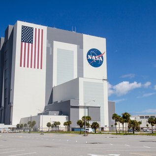 Imagem de Trump propõe cortar até 50% do orçamento para programas científicos da NASA