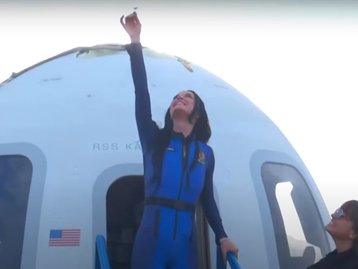 Katy Perry vai ao espaço em viagem da Blue Origin; veja os detalhes