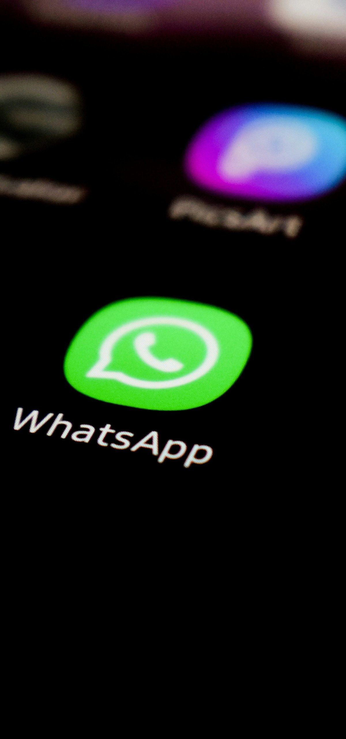WhatsApp espião que rouba dinheiro chega embutido em celulares Android falsos