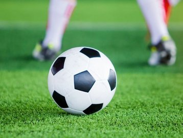 Hora do jogo na Netshoes: confira chuteiras, camisas e acessórios para fãs de futebol com até 70% OFF