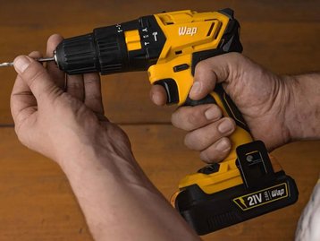 Ferramentas para reformas e DIY com preços promocionais: parafusadeiras, lixadeiras, serras, kit de chaves e mais