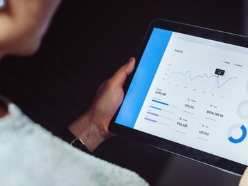 Robô aspirador, tablet e mais super ofertas com até 76% OFF na Shopee; confira