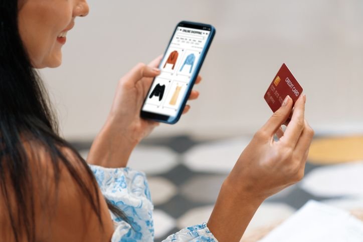 ia-que-fazia-compras-fraude-1.jpg